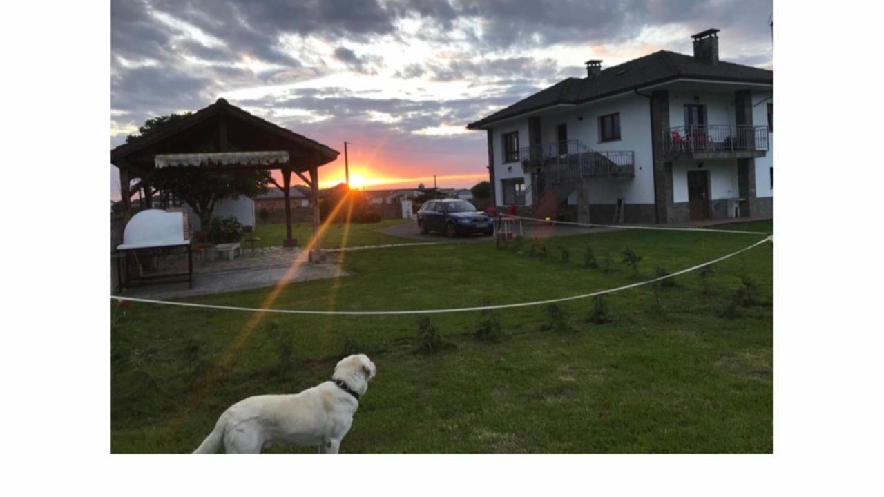 El Rancho Busto - Luarca Vila Exterior foto